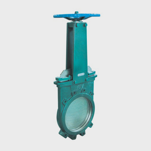Integrated manual slurry valve
